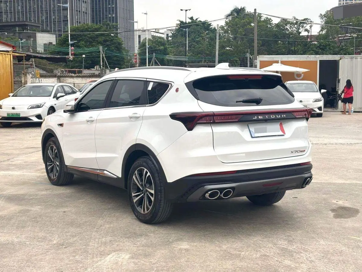 JETOUR X70 PLUS 2023 1.5T DCT Ziqiang PRO 5-seater photo
