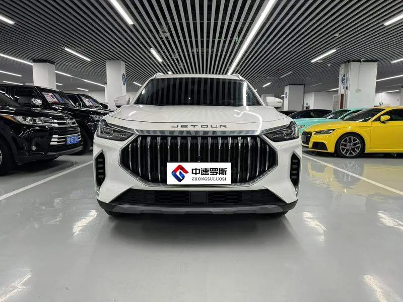 JETOUR X70 PLUS 2023 1.6T DCT Powerful 5-seater photo