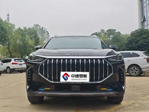 JETOUR X70 PLUS 2023 1.5T DCT Brave PLUS 5-seater photo