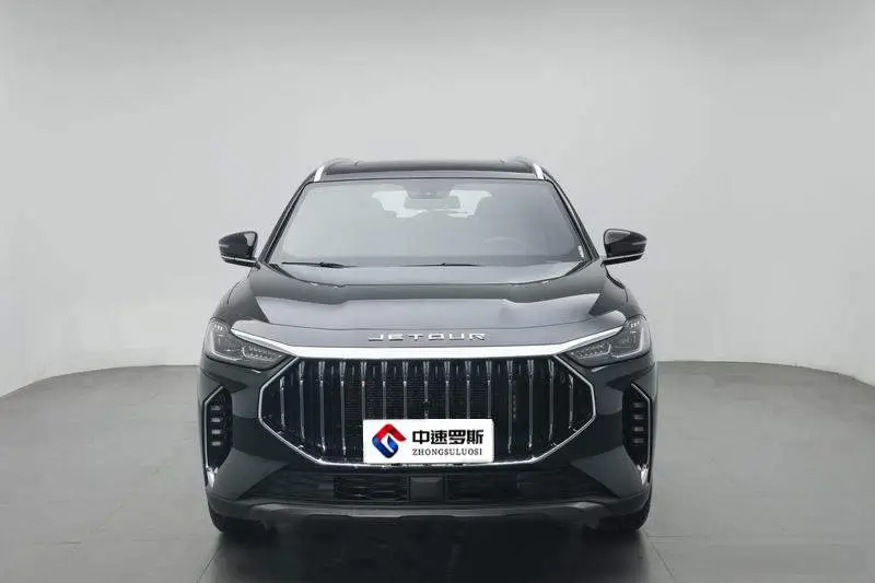 JETOUR X70 PLUS 2024 Champion Edition 1.5T DCT Champion PRO 5-seater photo