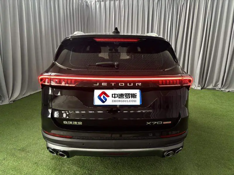 JETOUR X70 PLUS 2023 1.5T DCT Brave PLUS 7-seater photo