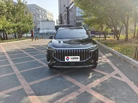 JETOUR X70 PLUS 2023 1.5T DCT Brave PLUS 7-seater photo