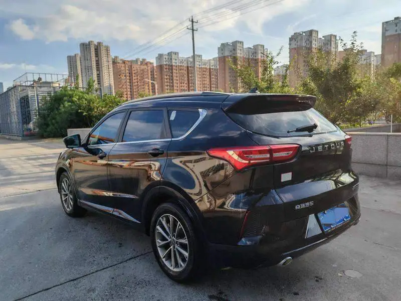 Jetour X70 2020 1.5T DCT Joy Edition 5-seater photo