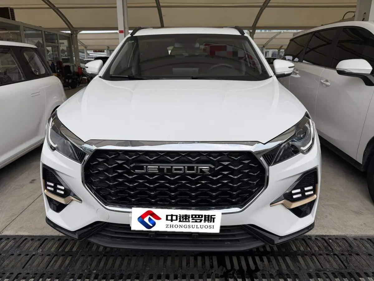 Jetour X70 2024 1.5T DCT Honor PRO 7-seater photo
