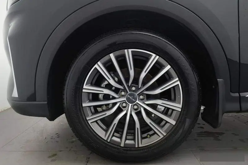 JETOUR X70 PLUS 2024 Champion Edition 1.5T DCT Champion PRO 5-seater photo