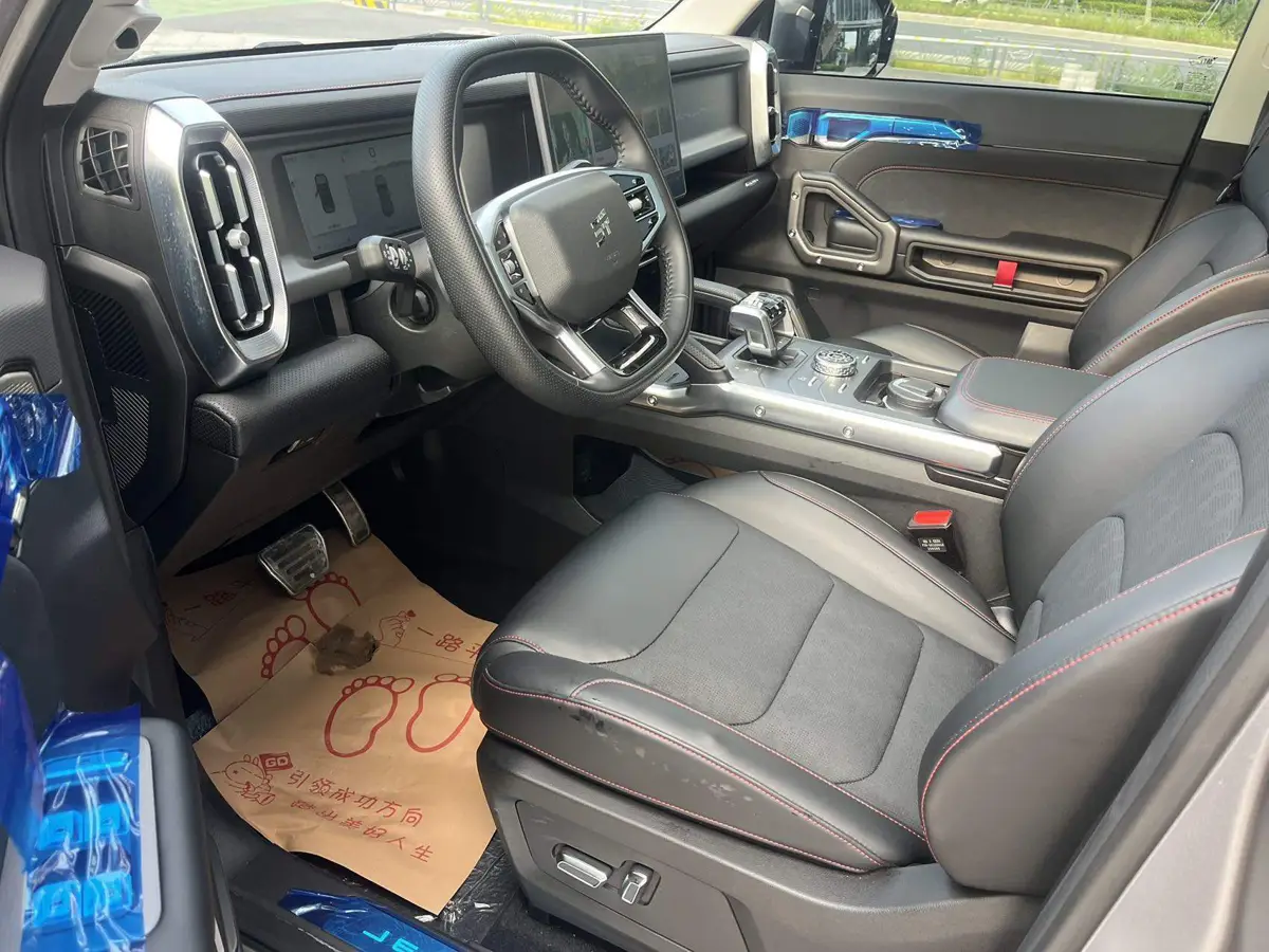 Jetour Traveler 2025 2.0TD DCT XWD Cross photo