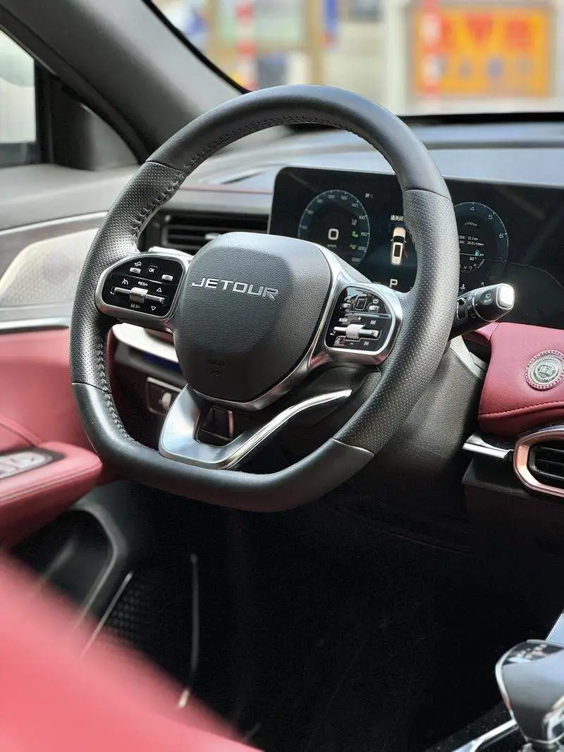 JETOUR X70 PLUS 2021 1.6T DCT PRO 5-seater photo