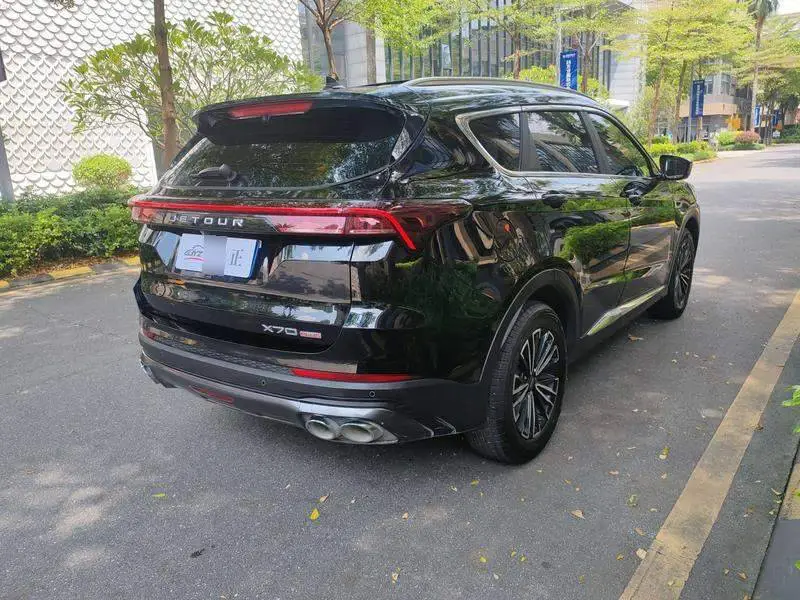JETOUR X70 PLUS 2022 1.5T CVT 7-seater photo