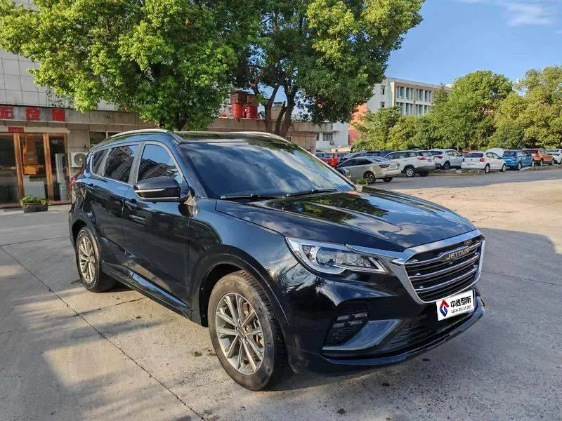 Jetour X70 2020 1.5T DCT Joy Edition 5-seater photo