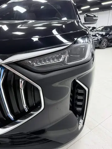 JETOUR X70 PLUS 2023 1.5T DCT Brave PLUS 7-seater photo