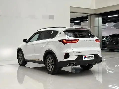 Jetour X70 2025 1.5T DCT Beyond PRO 7-seater photo