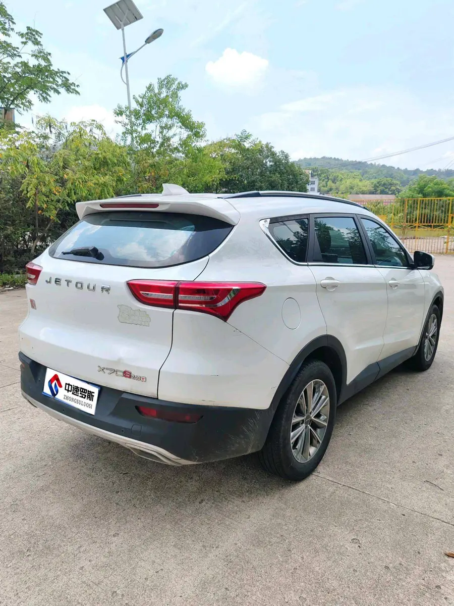 JETOUR X70S 2020 1.5T DCT 5-seater photo