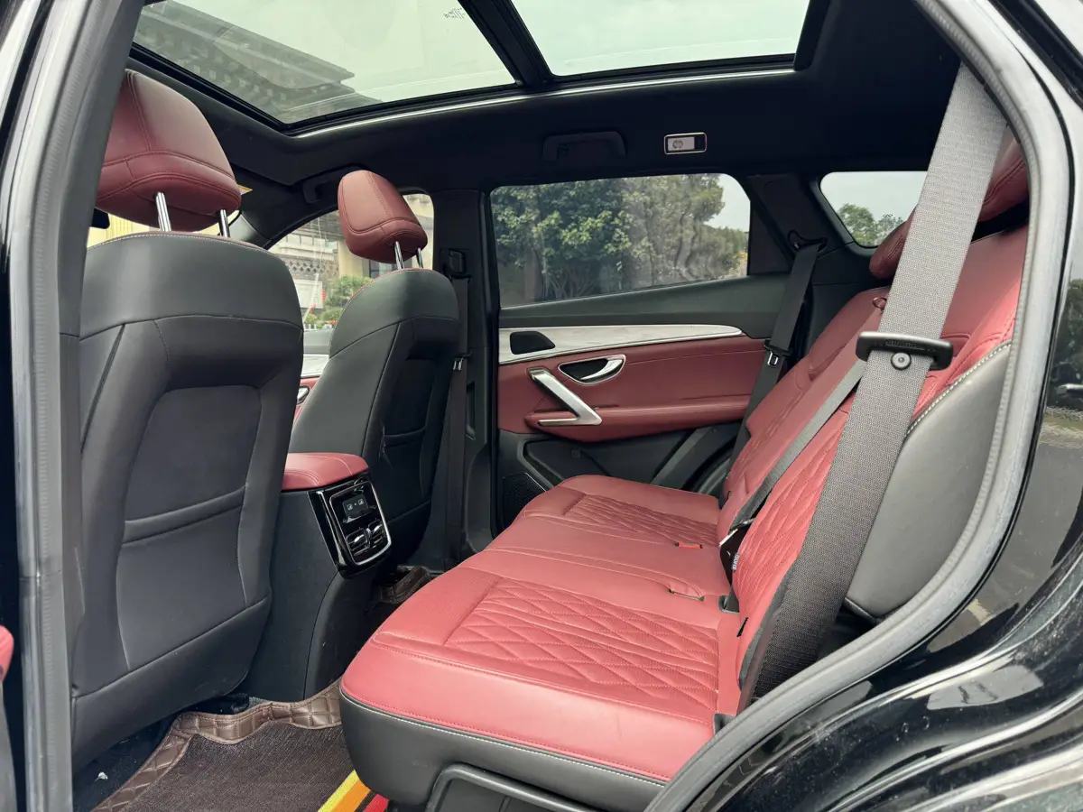 JETOUR X70 PLUS 2023 1.6T DCT Powerful 5-seater photo